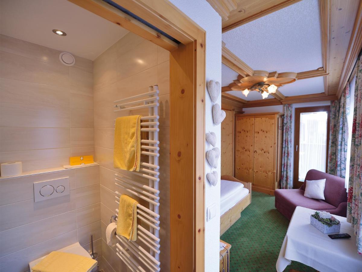 Pension Cafe Fritz Lech am Arlberg Ngoại thất bức ảnh