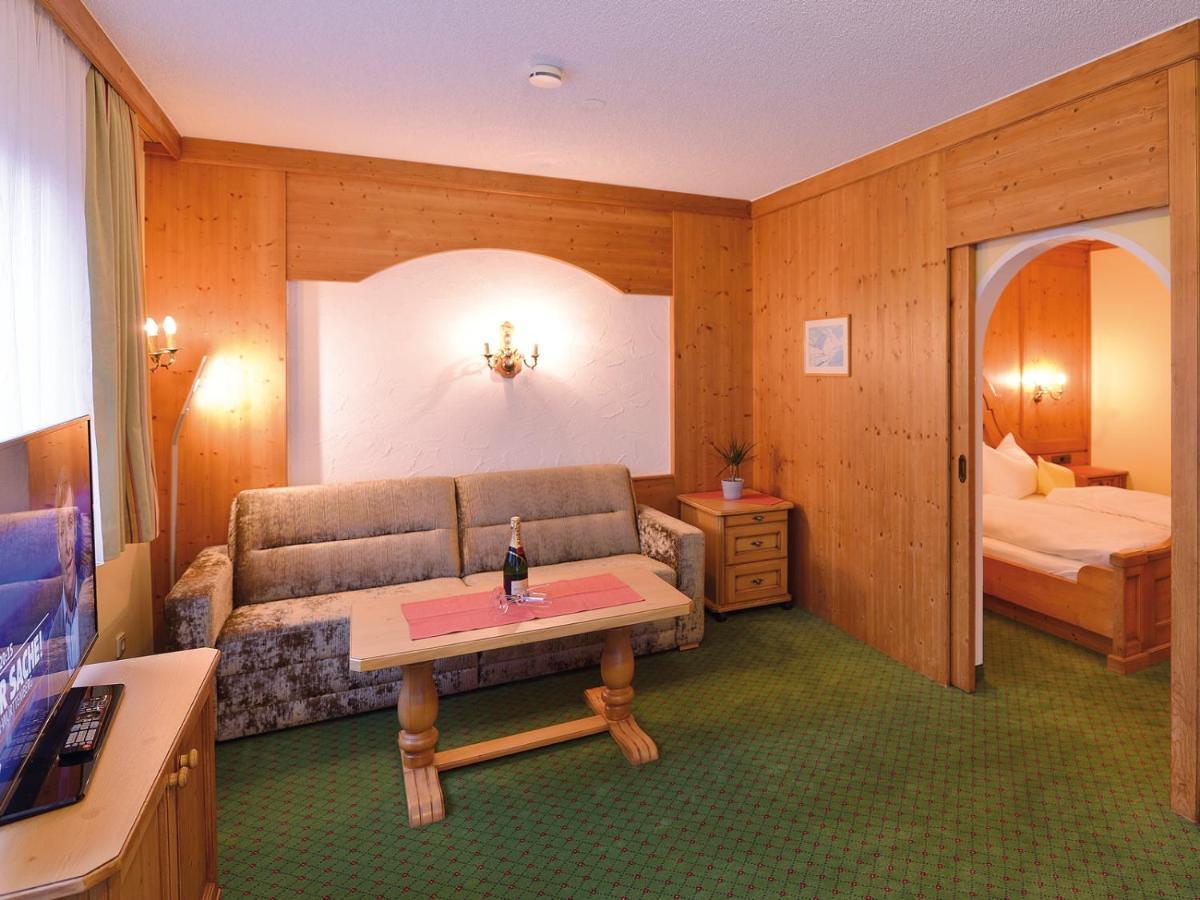 Pension Cafe Fritz Lech am Arlberg Ngoại thất bức ảnh