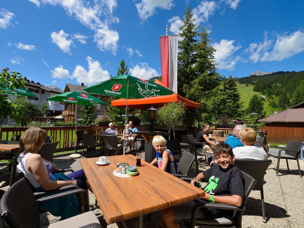 Pension Cafe Fritz Lech am Arlberg Ngoại thất bức ảnh