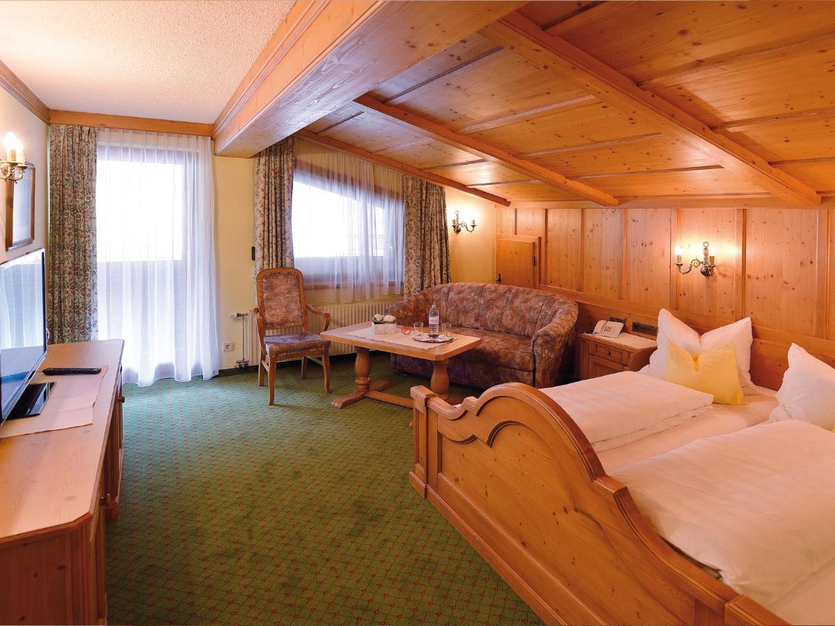 Pension Cafe Fritz Lech am Arlberg Ngoại thất bức ảnh