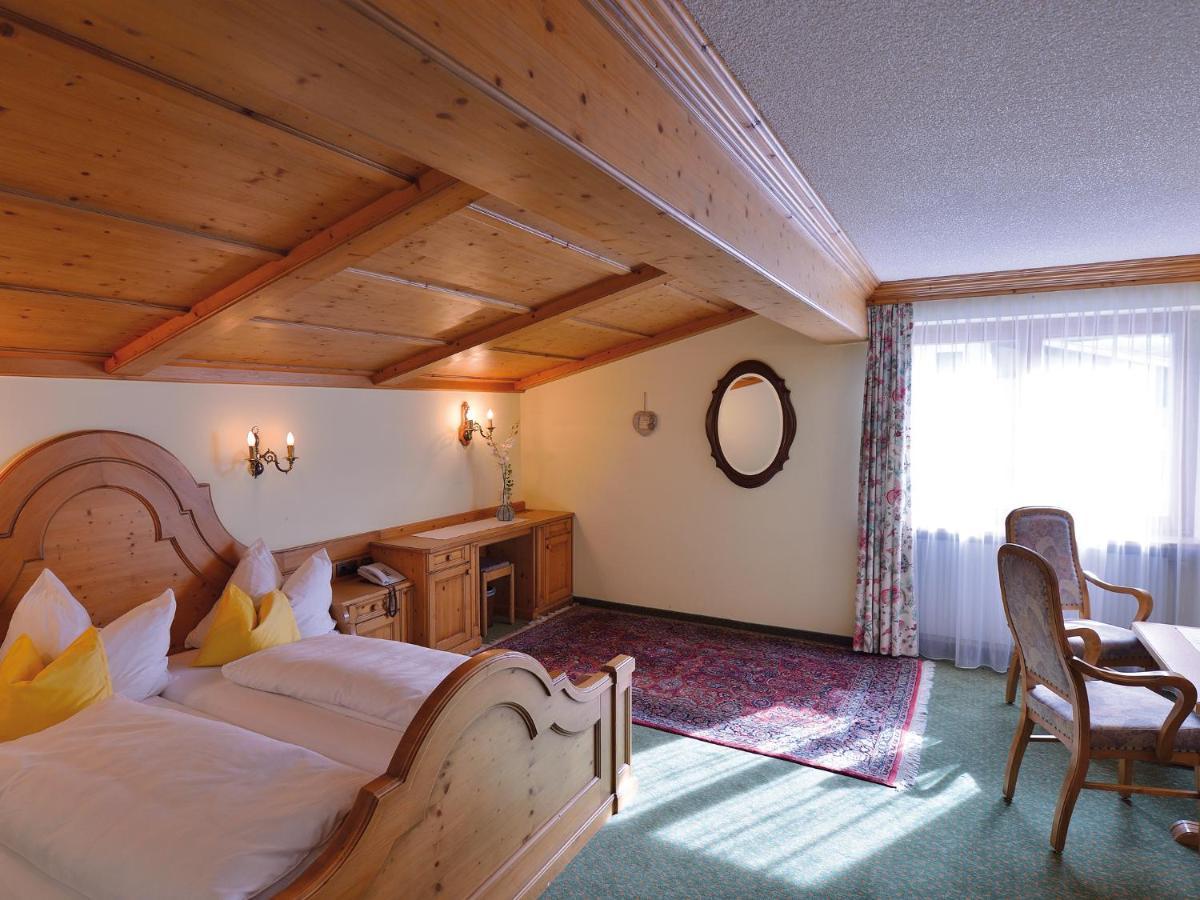 Pension Cafe Fritz Lech am Arlberg Ngoại thất bức ảnh