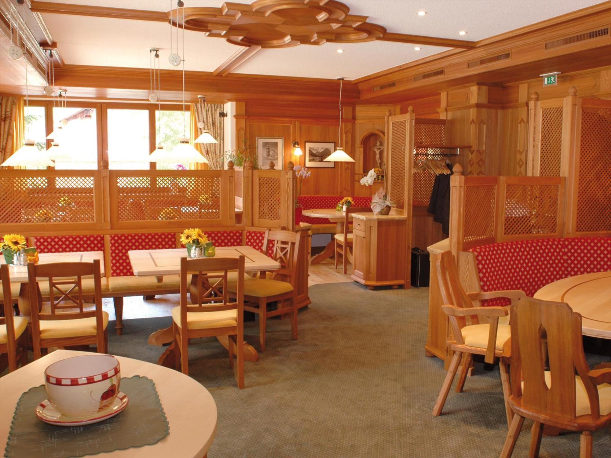 Pension Cafe Fritz Lech am Arlberg Ngoại thất bức ảnh